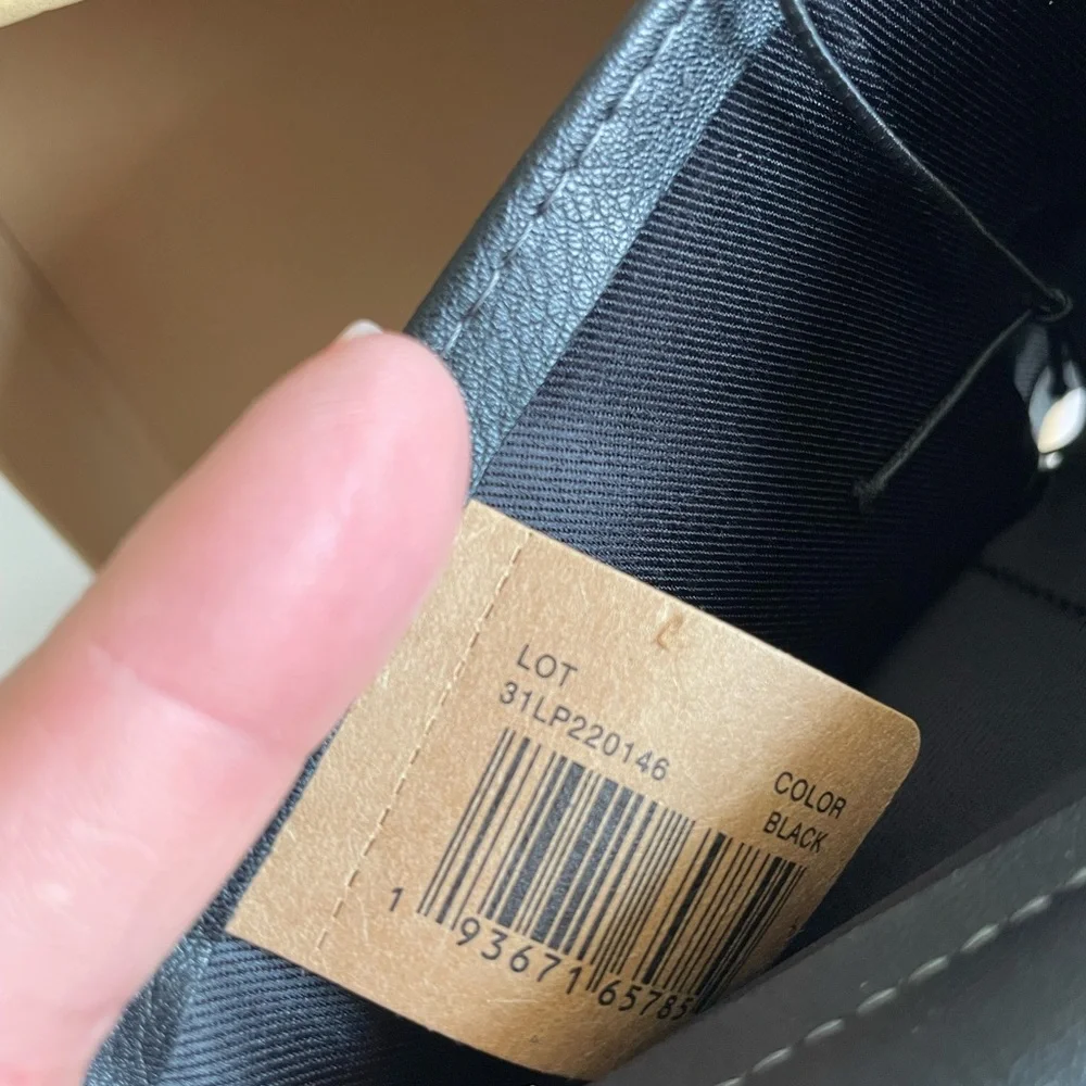 Levi's‎ mens wallet new in box 31LP220113